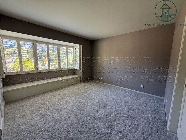 Building Photo - Two Bedroom Premium Del Mesa Condo Unit with Views