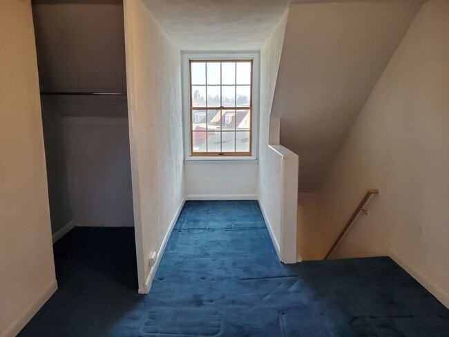 Building Photo - Cozy 2 Bedroom in Lancaster City