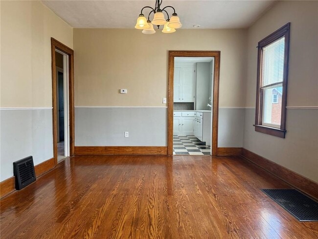 Building Photo - 1330 Patterson Ave