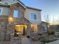 Building Photo - 474 Black Feather Loop