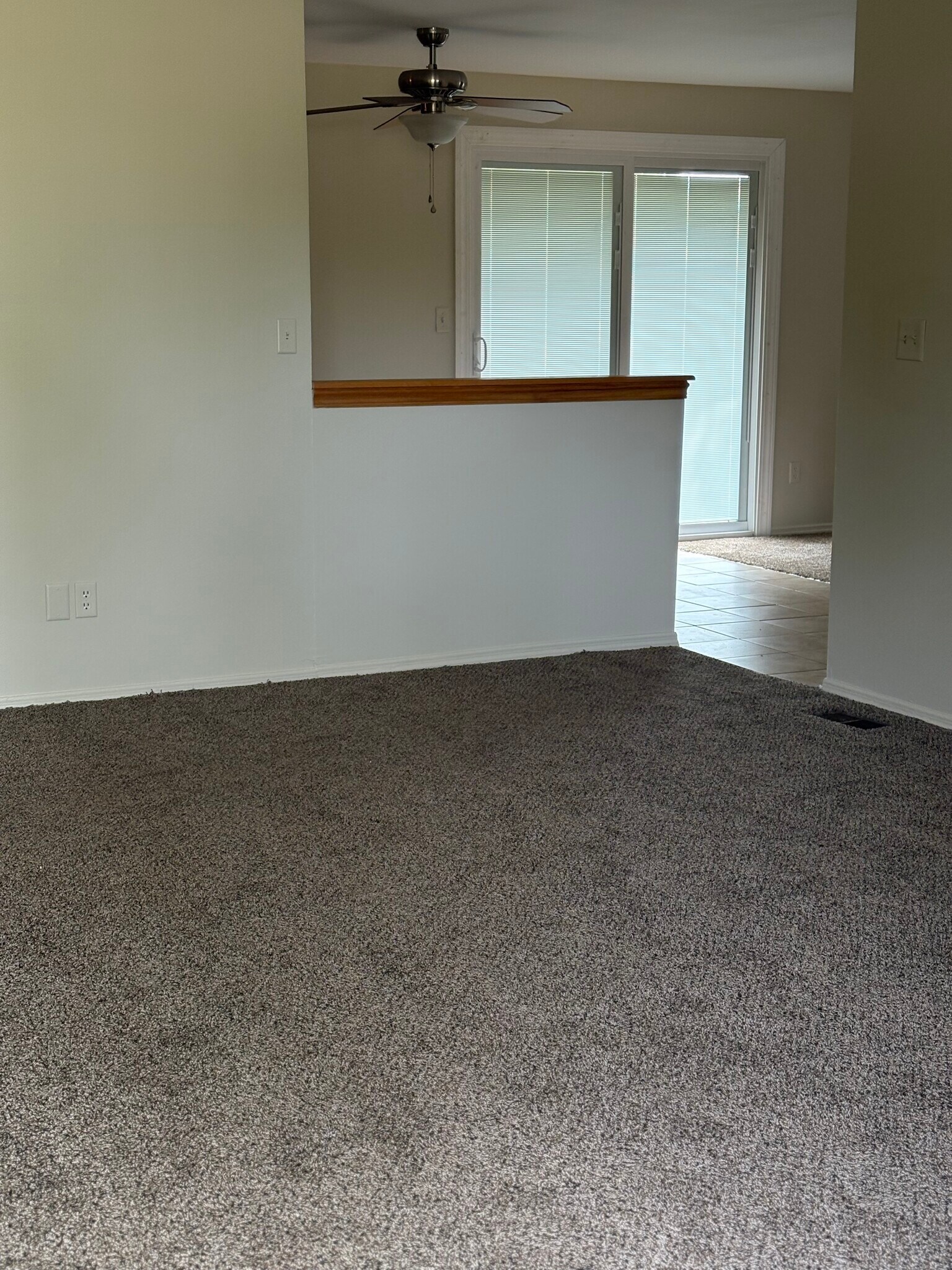 Building Photo - 7781 Sebring Dr