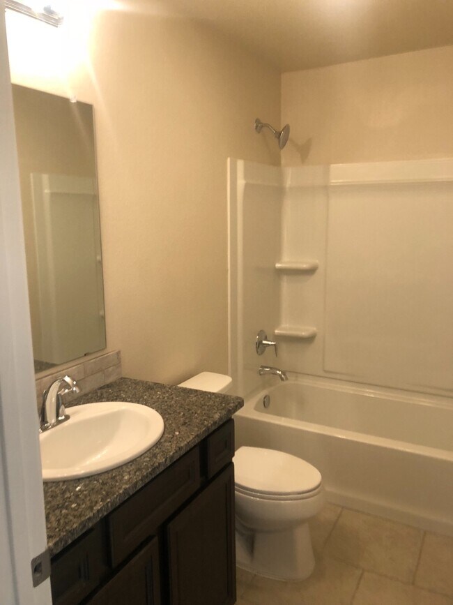 Building Photo - Newer Construction in CISD