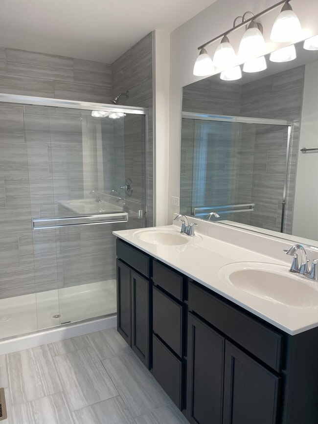 Building Photo - 579 Bobby Ann Ct