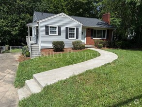 Building Photo - 1408 Kenwood St