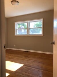 Building Photo - 2 bedroom in Chicago IL 60629
