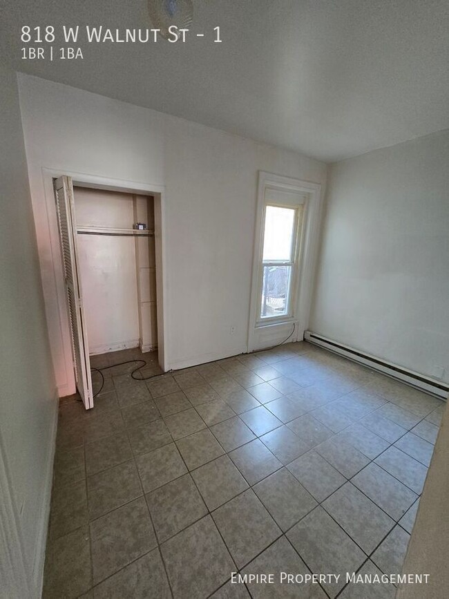 Building Photo - 1st Floor: 1 Bedroom / 1 Bathroom in Allen...