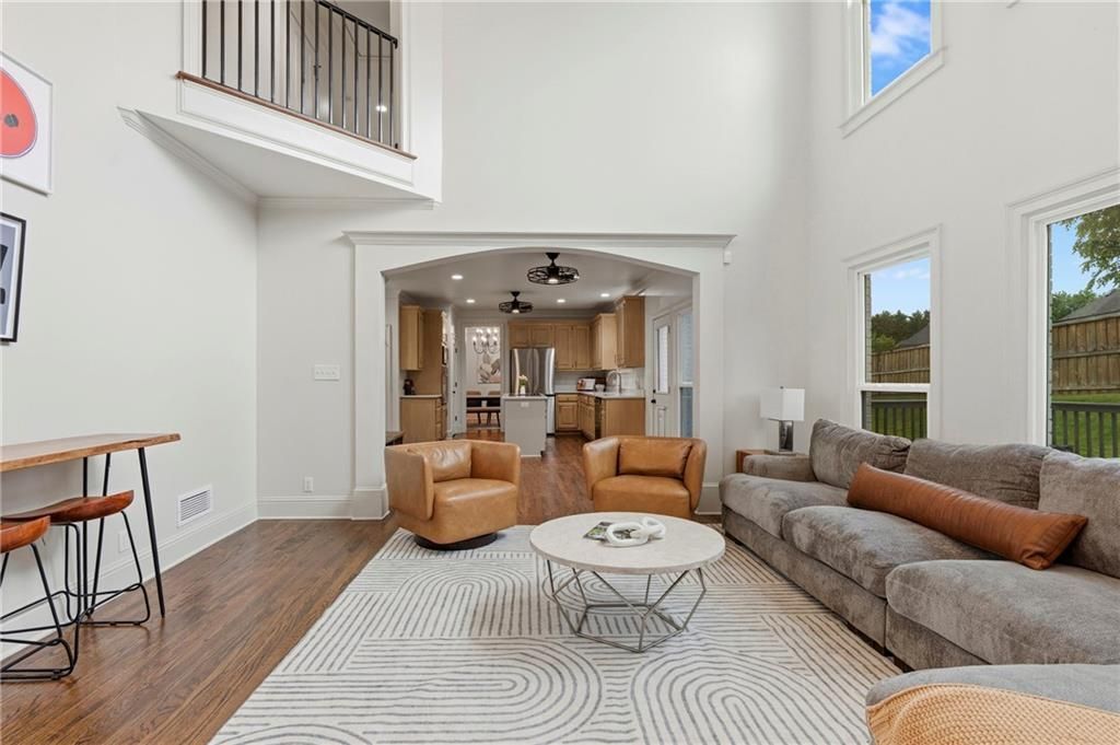 Building Photo - 4221 Willow Oak Dr