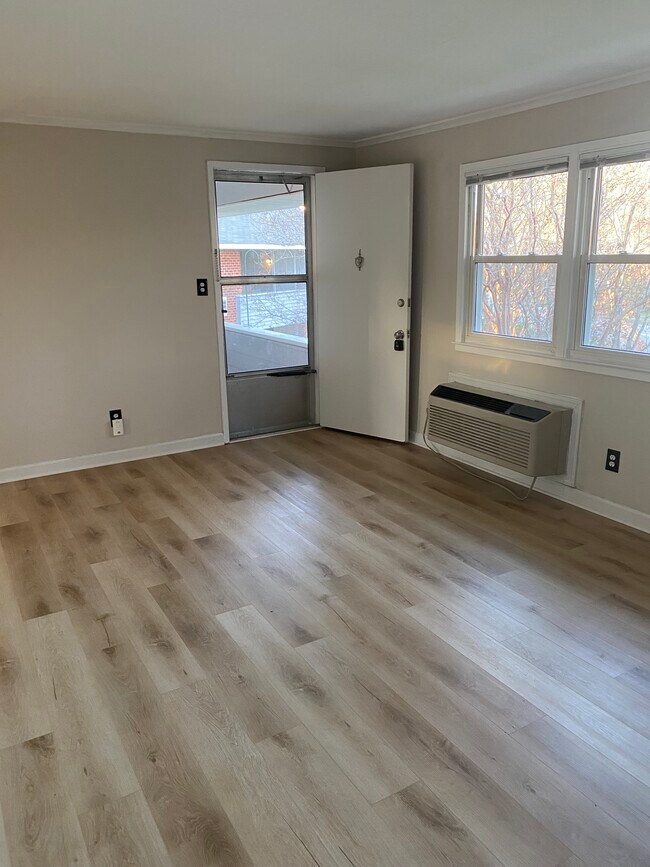 LIVING ROOM THREE - 703 Daniels St