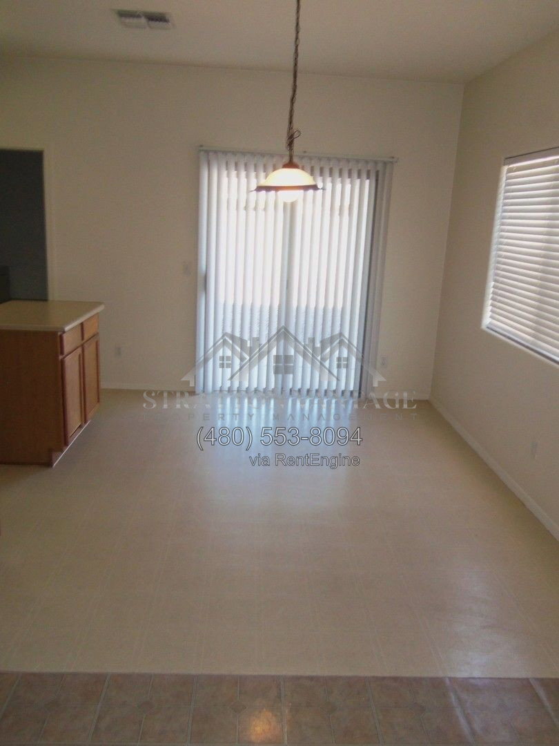 Building Photo - 6526 W Riva Rd