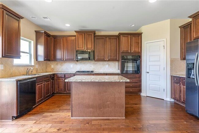 Building Photo - 951 Elyse Springs Ct