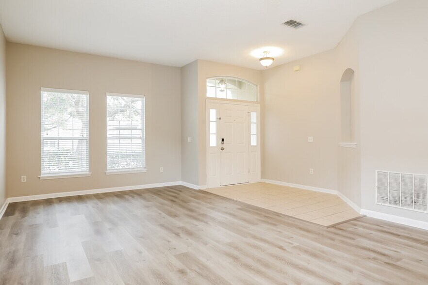 Building Photo - 3917 Leatherwood Dr