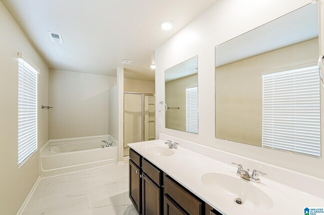 Building Photo - 22947 Downing Park Cir