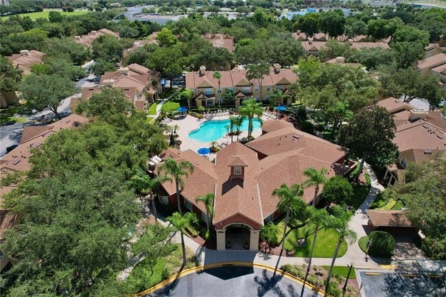 Building Photo - 860 Grand Regency Pointe