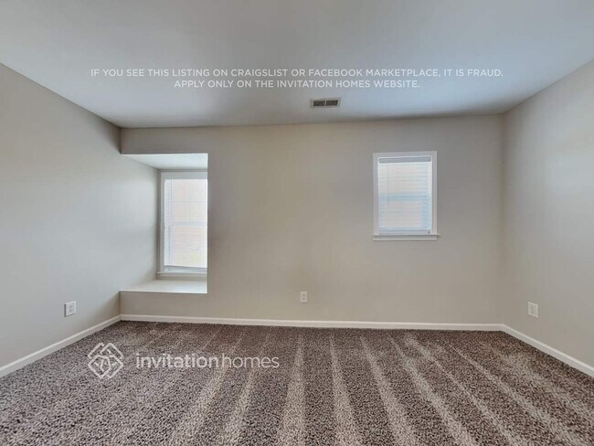 Building Photo - 716 Weathervane Dr