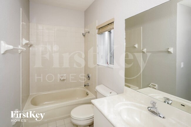 Building Photo - 10223 SW 227th Ln