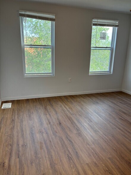 Building Photo - 1110 North St