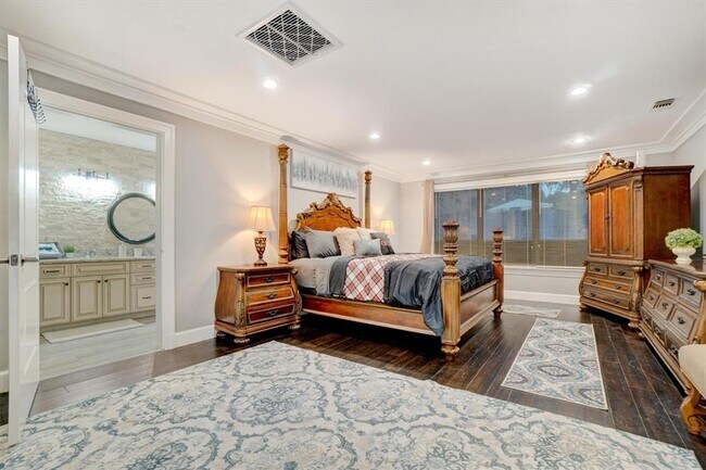 Building Photo - 3451 Dawn Ct