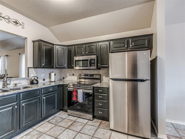 Building Photo - Gated 3 Bed 2 Bath 2 Car home of The Villa...