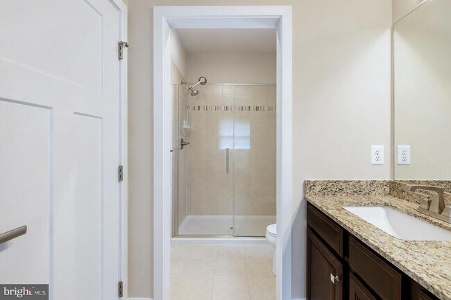 Building Photo - 8032 Spring Arbor Dr