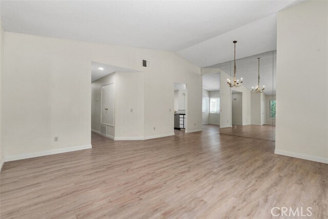 Building Photo - 474 Armitos Pl
