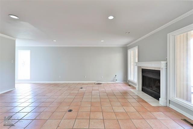 Building Photo - 55 Fairway Oaks Blvd