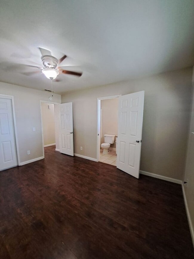 Building Photo - Stunning 4-Bedroom Kerman Home with Swimming Pool Available Soon!