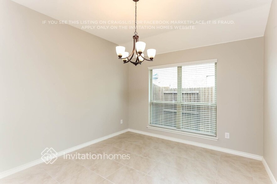 Building Photo - 3217 Larkin Ln