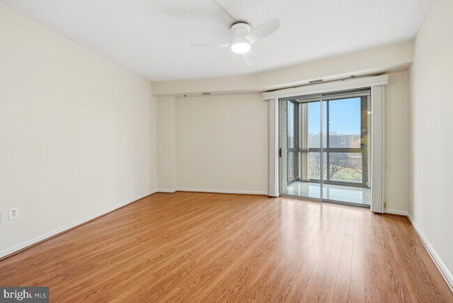 Building Photo - 3100 N Leisure World Blvd