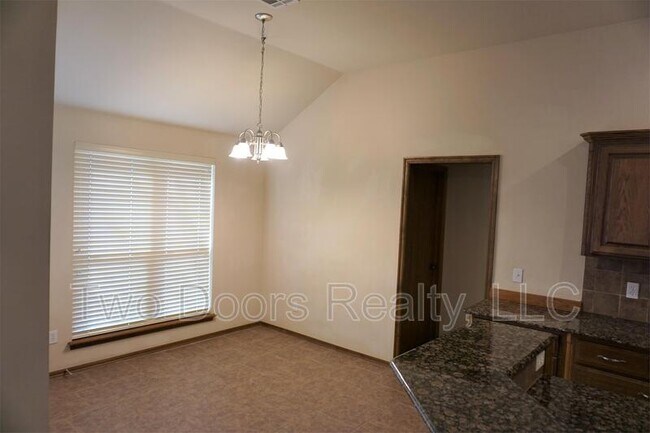 Building Photo - 9601 Crooked Creek Ln