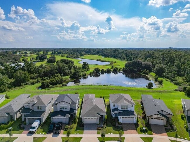 Building Photo - Gorgeous 3/2 Modern Home with a 2 Car Gara...
