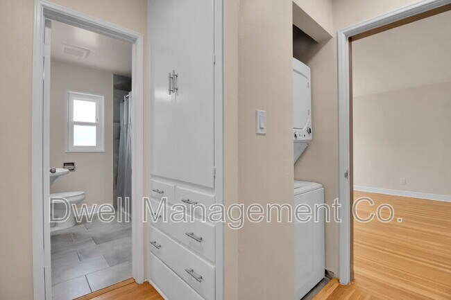 Building Photo - 4521 3rd St