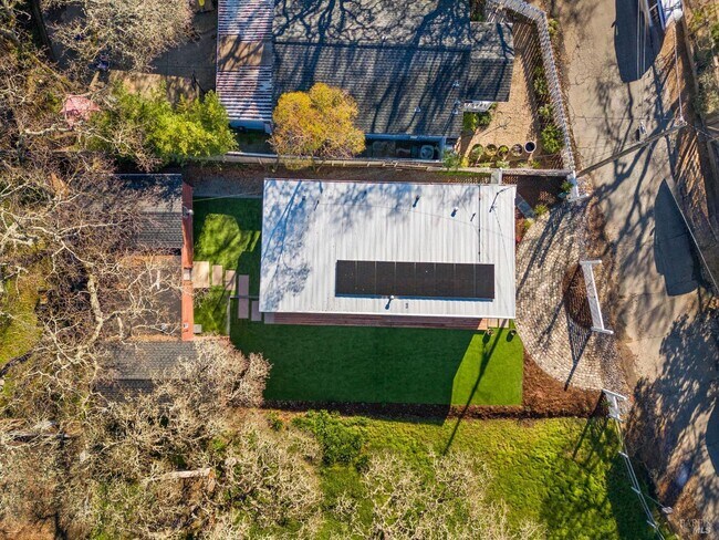 Building Photo - 891 Arroyo Rd
