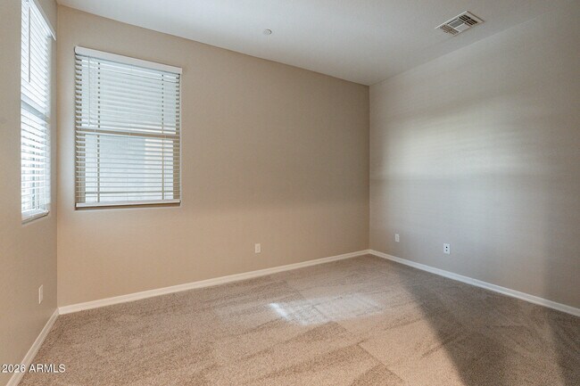 Building Photo - 11628 W Andrew Ln