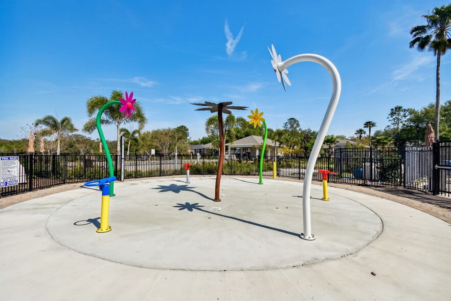 Building Photo - 7527 Oxford Garden Cir