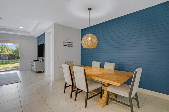 Building Photo - 19750 Split Rail Run