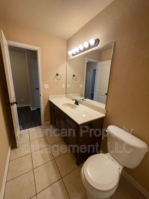 Building Photo - 13022 E 133rd Pl N