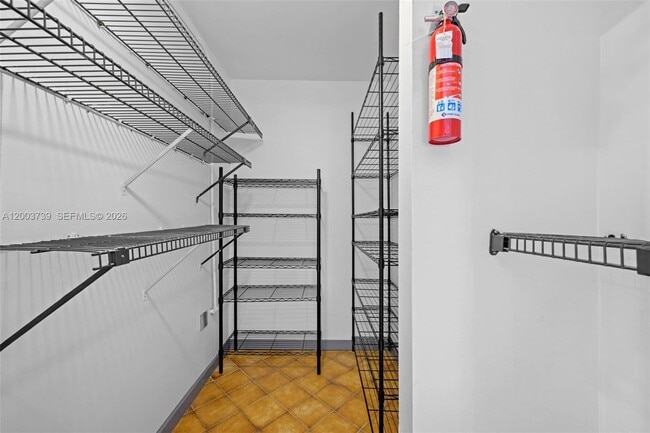 Building Photo - 5746 SW 53rd Terrace