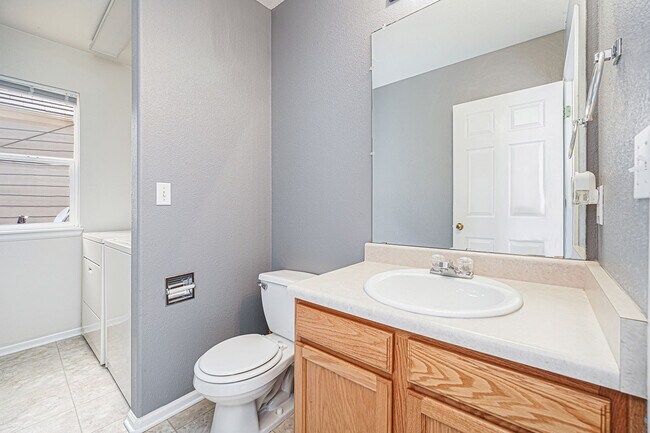 Building Photo - 20501 E Union Ave