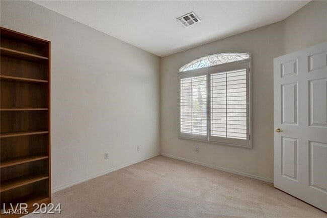 Building Photo - 9420 San Laguna Ct