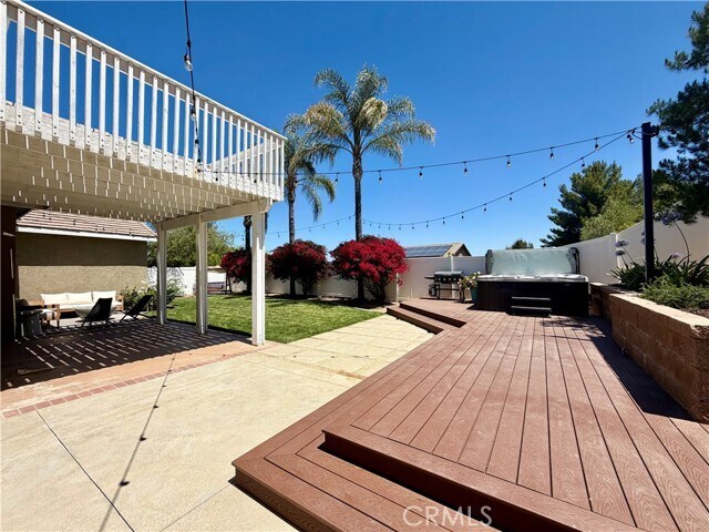 Building Photo - 8992 Trumpets Ct
