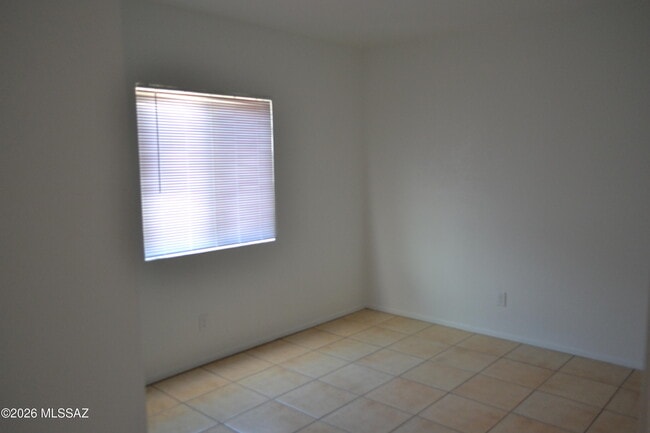 Building Photo - 1635 S Jefferson Ave