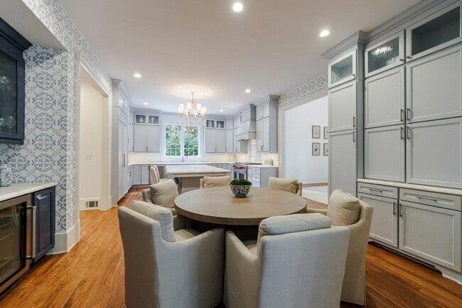 Building Photo - 25 Asheworth Ct NW