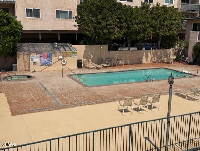 Building Photo - 2940 N Verdugo Rd