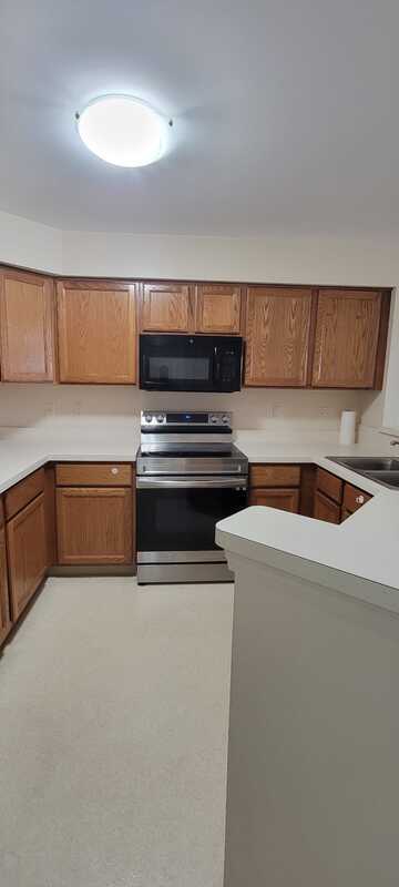 Building Photo - 1575 Long Meadow Trail