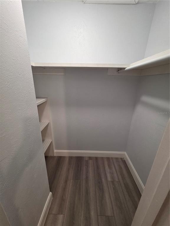 Building Photo - 4417 Rayfield Dr