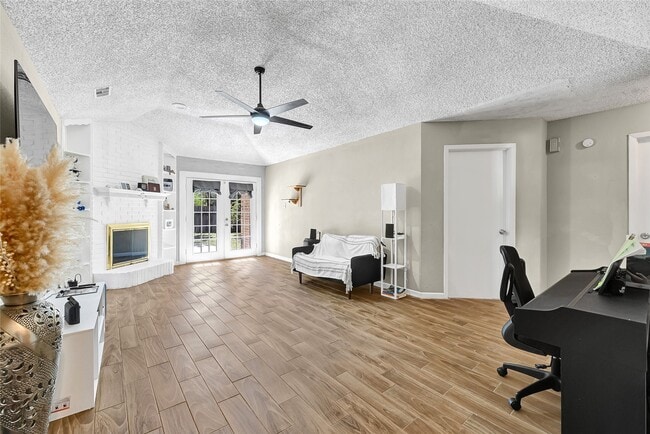 Building Photo - 19327 Cypress Harbor Dr