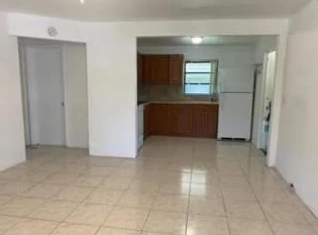 Building Photo - 5600 Hope St