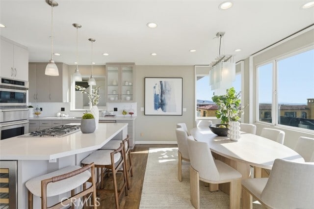 Building Photo - 2406 Ocean Dr