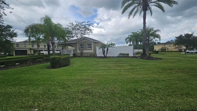 Building Photo - 8548 Gablebend Way