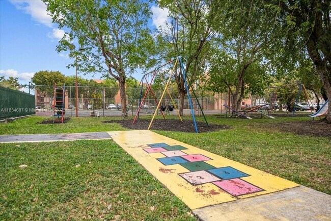 Building Photo - 9440 W Flagler St